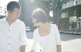 袁泉爆料陆毅结婚视频,甜蜜瞬间引网友热议  第2张